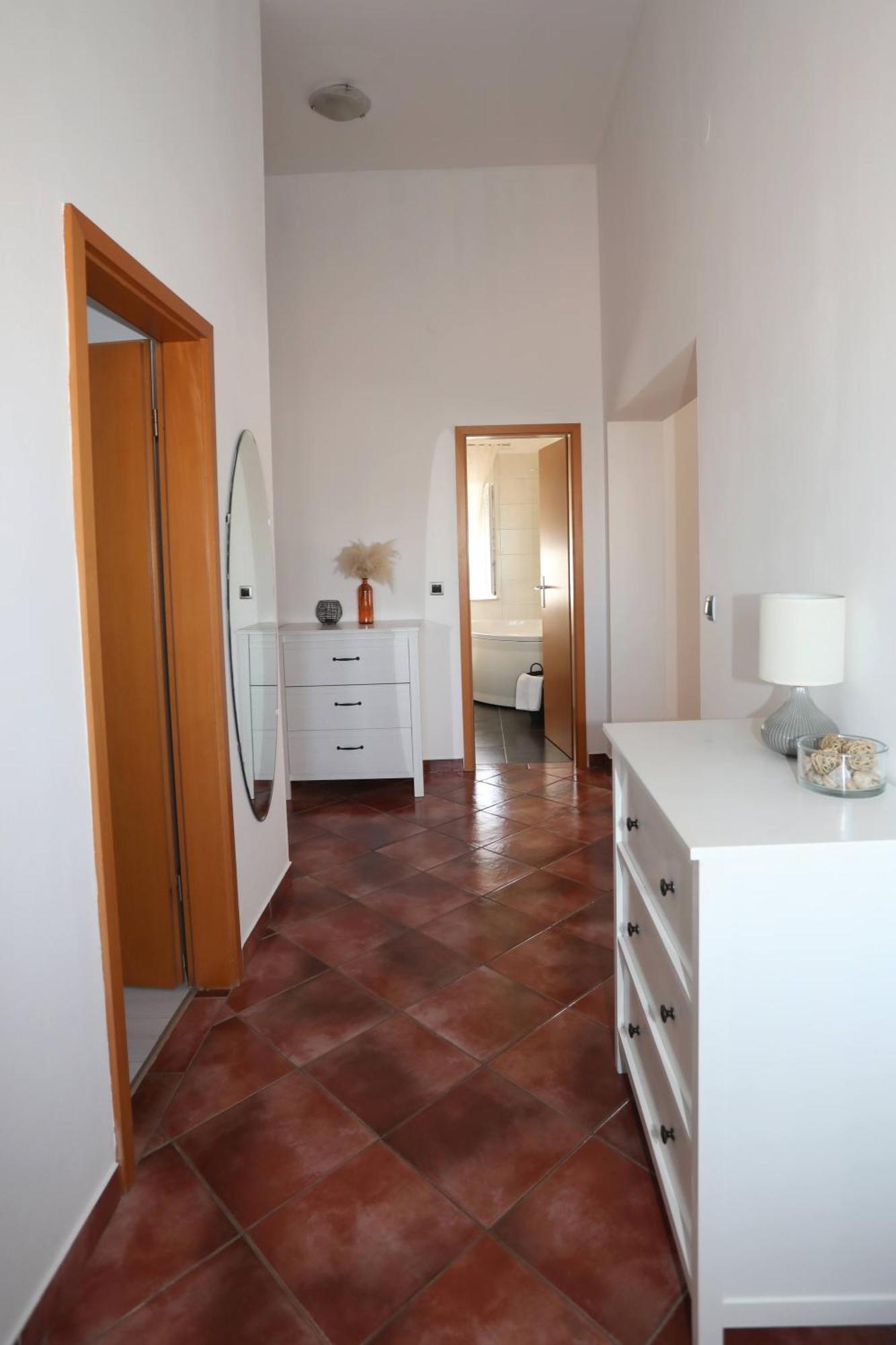 Apartman Debora Sa Privatnim Bazenom Pula Exterior photo